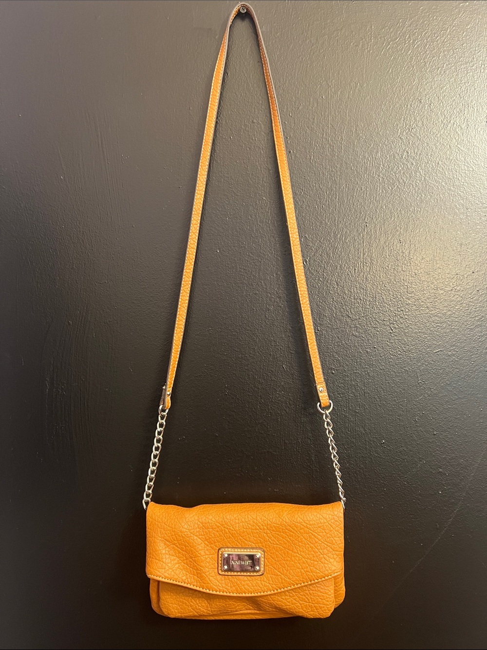 Nine West Camel Crossbody Chain Strap Women's Bag - Picture 2 of 3